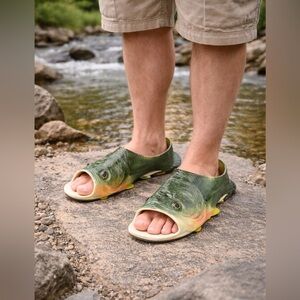 Bass fish sandals men’s size 11/12 unique awesome sandals